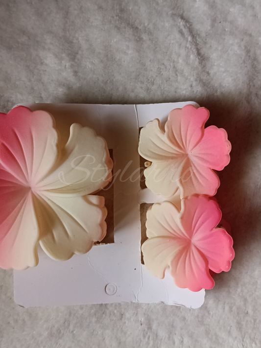 Big-Matte-Pink-White-Flower-Claw-Combo