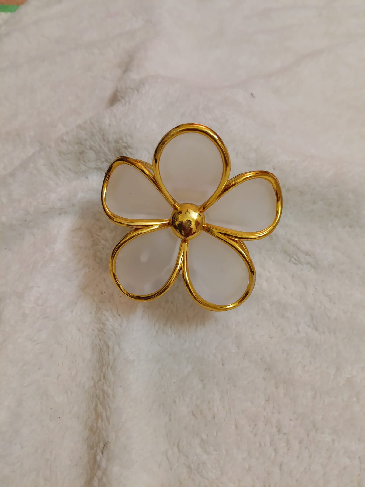 Gold Rimmed Enamel Flower Claw - White