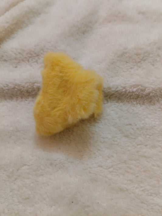 Small Fur Claw - Yellow