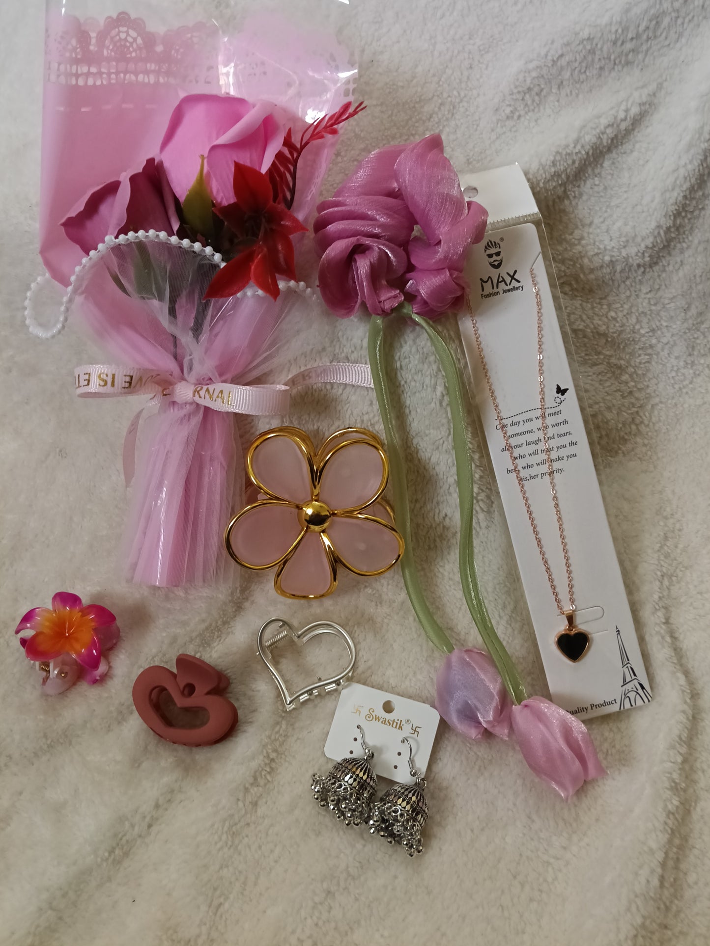 The Pink Blossom Signature Hamper