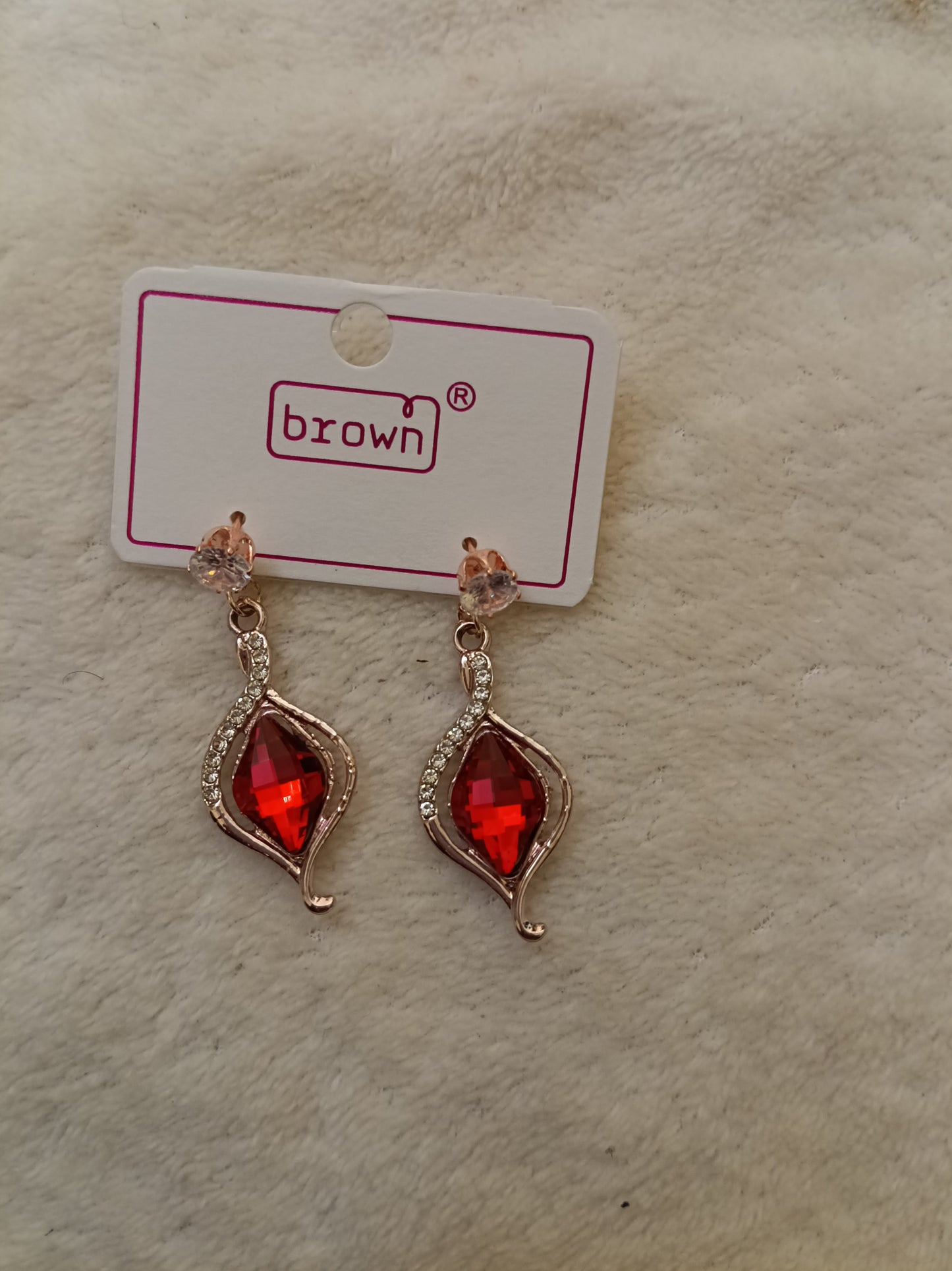 Royal Crimson TearDrops