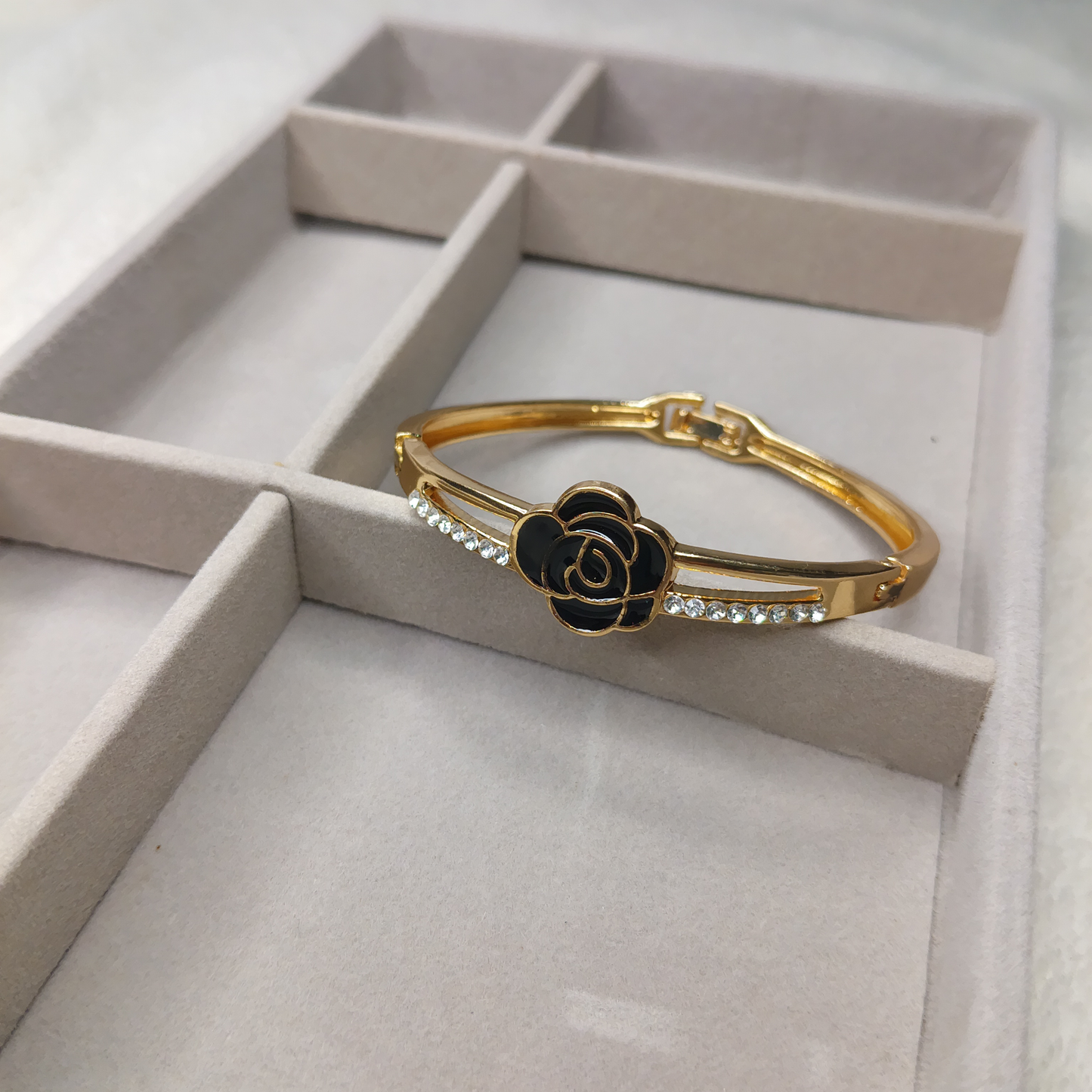 Black Rose Bracelet