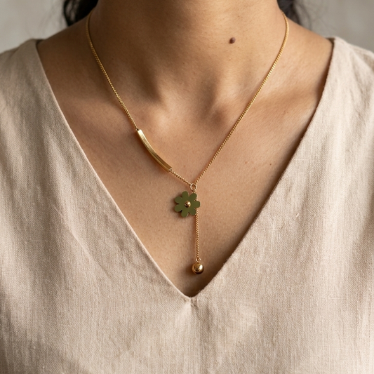 Flower and Ball Necklace