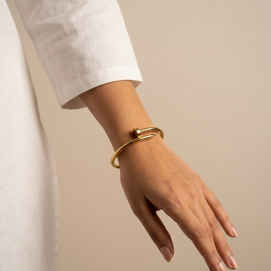 Nail bracelet