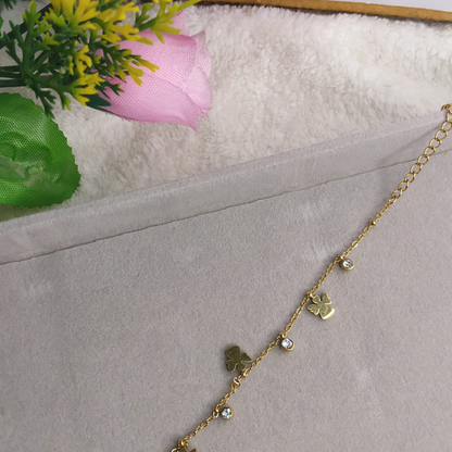 Enchanted Clover Drops Bracelet
