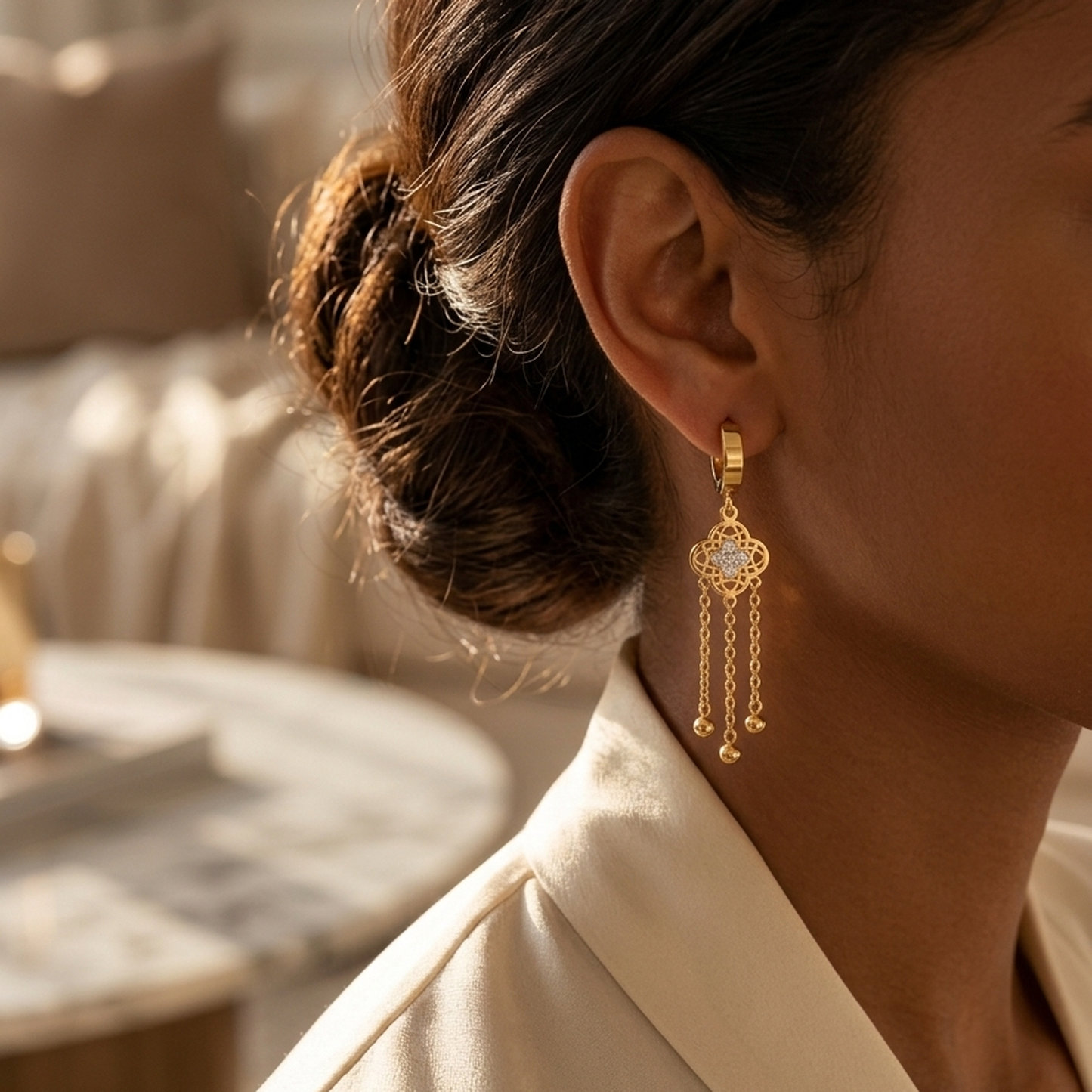Majestic tassel dangles