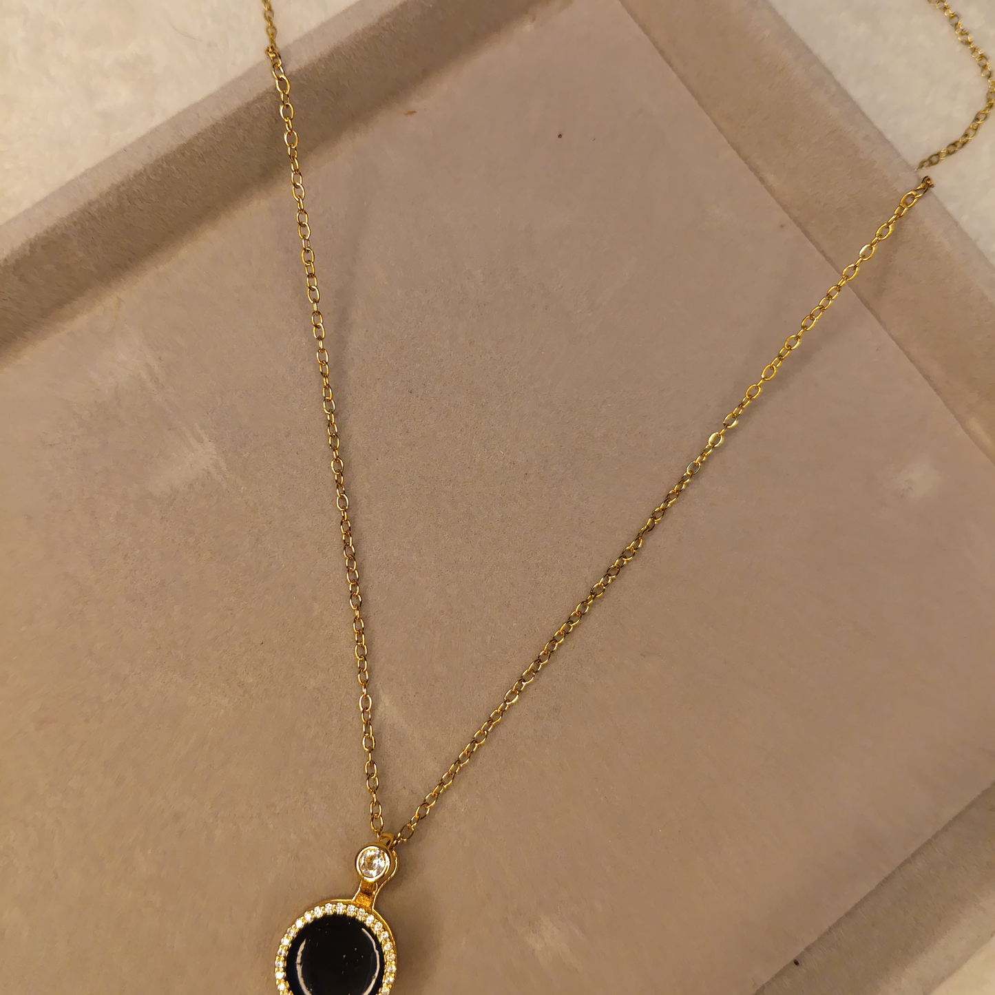 Rotating Circle Necklace