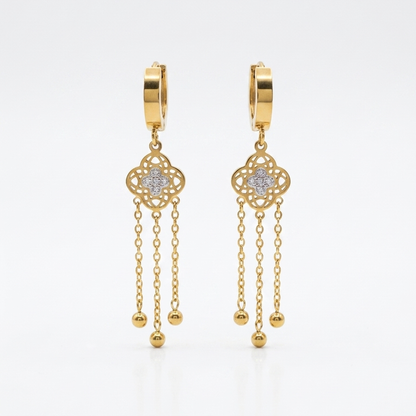 Majestic tassel dangles