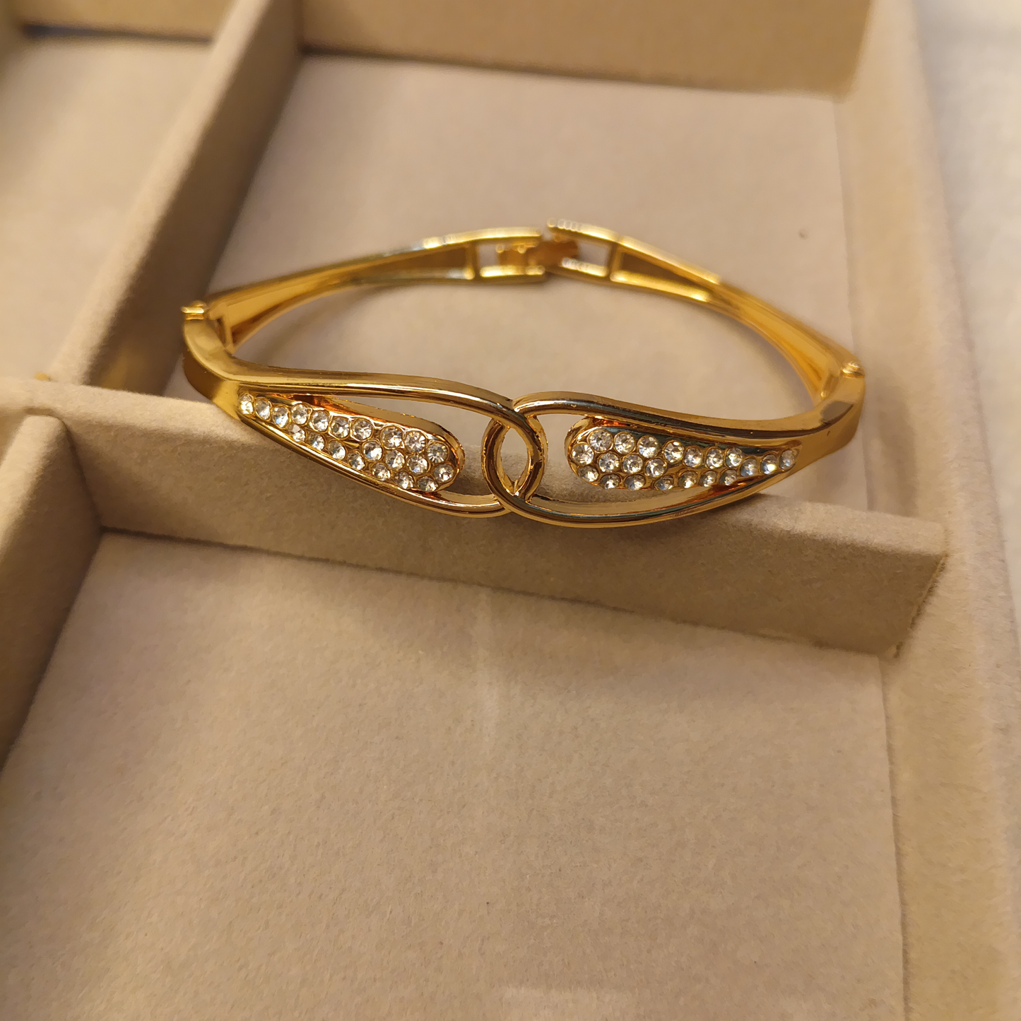 Classic White Stone Bracelet